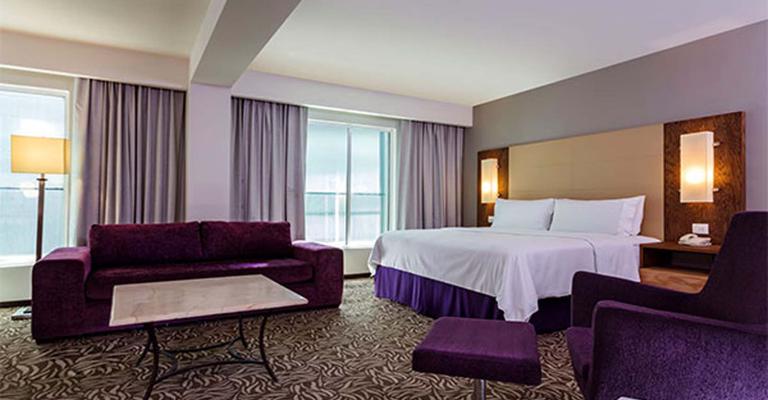 Krystal Week Krystal Urban® Monterrey San Jeronimo Krystal Week Krystal Urban® Monterrey San Jeronimo