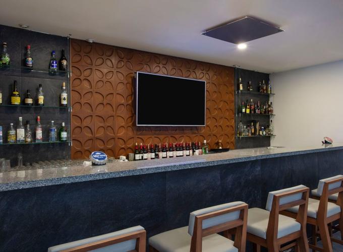 Lobby Bar Krystal Urban® Monterrey San Jeronimo  Lobby Bar Krystal Urban® Monterrey San Jeronimo